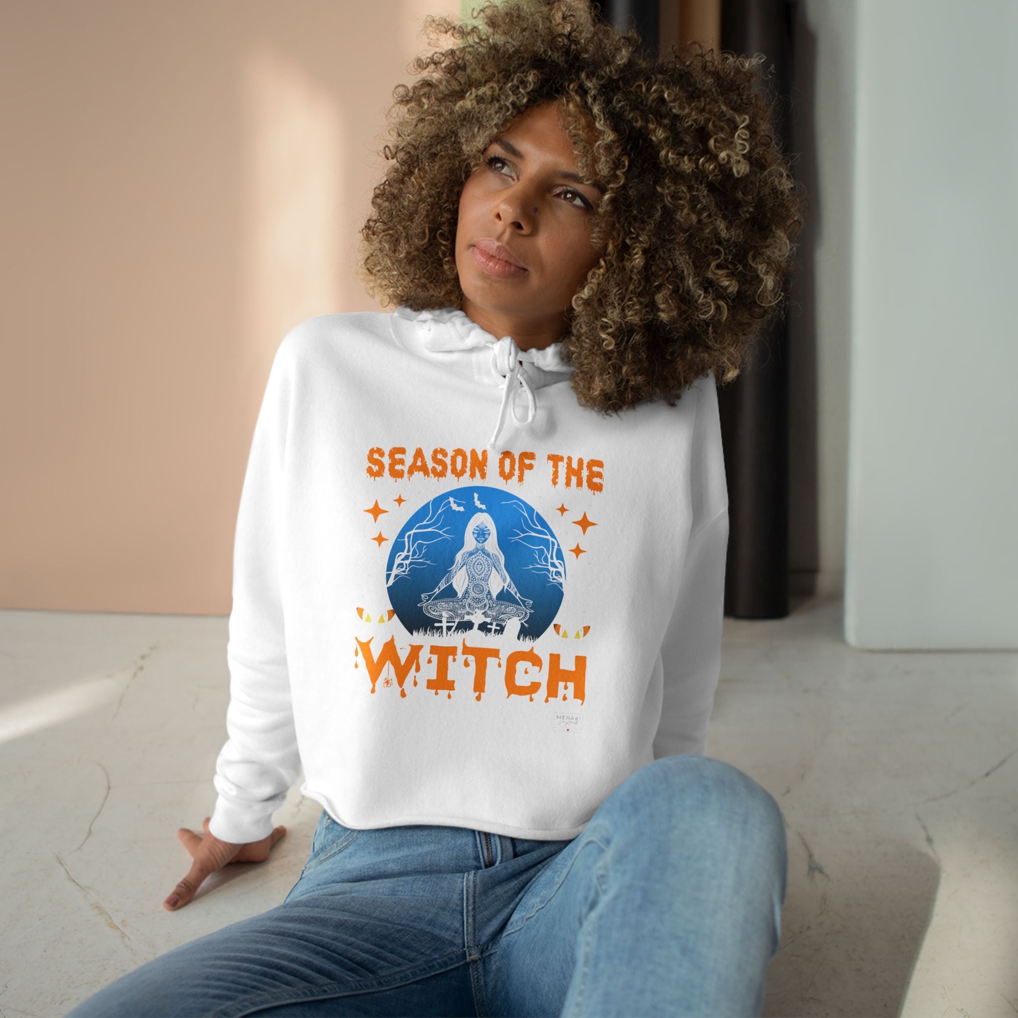 Sudadera corta con capucha de la temporada de las brujas